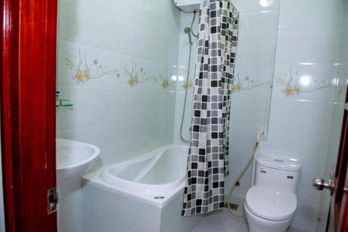 Thai Duong Hoan Hai Beach Hotel На Транг Екстериор снимка